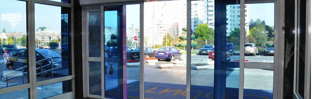 Установка автоматических дверей в Волгодонске | Мир Ворот