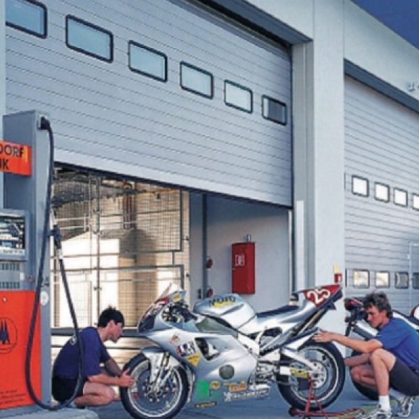 Промышленные секционные ворота Hormann SPU F 42